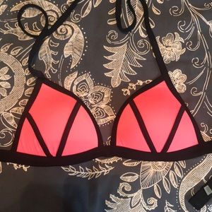 VS/PINK push up bathing suit top